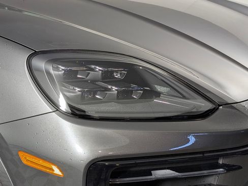 New 2026 Porsche Cayenne E-Hybrid Coupe image 15