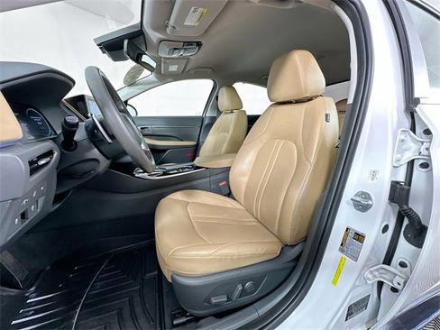Used 2022 Hyundai Sonata Limited w/ Cargo Package image 21