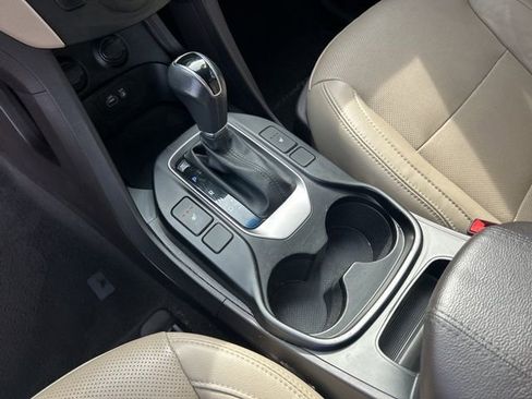 Used 2017 Hyundai Santa Fe Sport image 25