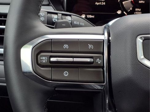 New 2026 GMC Acadia Elevation FWD image 11