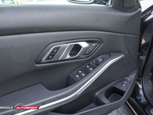 Used 2022 BMW 330i xDrive Sedan w/ Convenience Package image 16