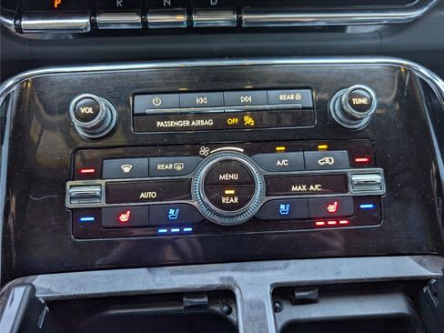 Used 2019 Lincoln Navigator L Reserve w/ Cargo Package image 17