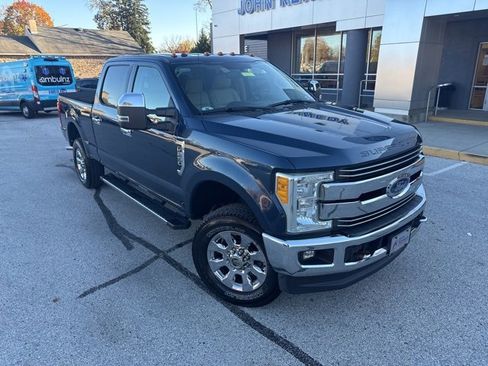 Certified 2017 Ford F250 Lariat w/ Chrome Package image 2