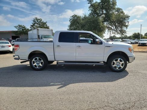 Used 2010 Ford F150 Lariat RWD image 4