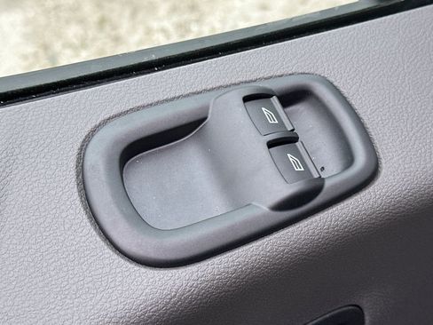 New 2026 Ford Transit 250 148 Medium Roof w/ Load Area Protection Package image 12