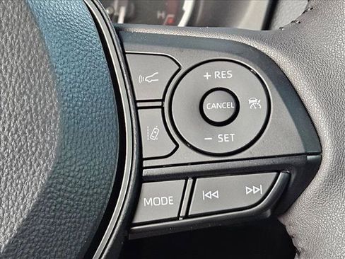 Used 2025 Toyota RAV4 XLE Premium w/ Weather Package AWD/4WD image 23