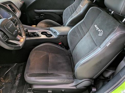 Used 2023 Dodge Challenger SRT Hellcat w/ Driver Convenience Group RWD image 15