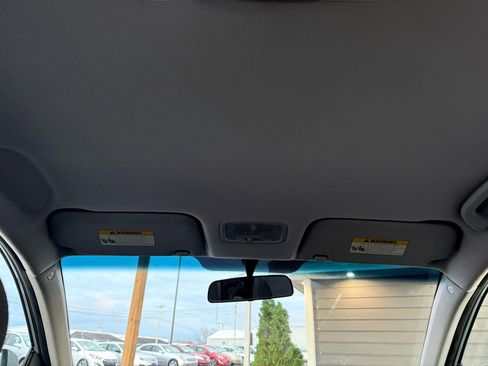 Used 2008 Kia Rio LX image 29