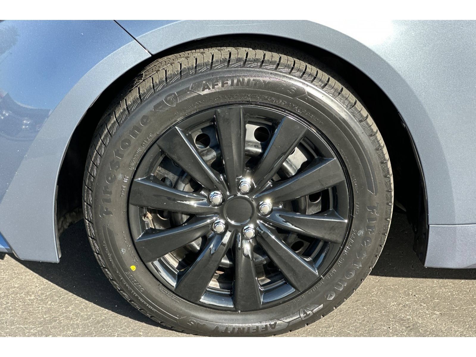 Certified 2025 Toyota Corolla LE FWD image 30