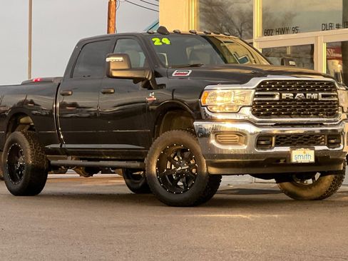 Used 2024 RAM 2500 Tradesman w/ Towing Technology Group image 2