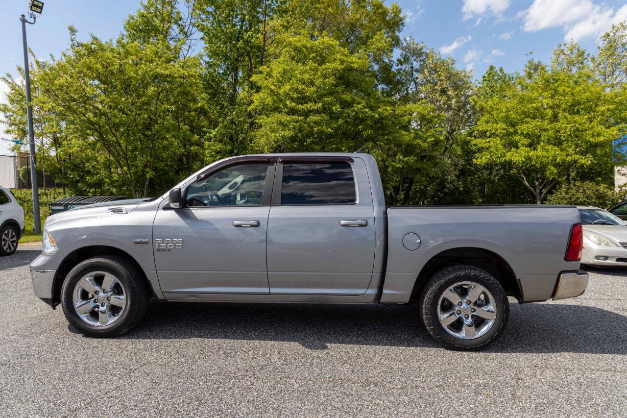 Used 2019 RAM 1500 Big Horn AWD/4WD image 3