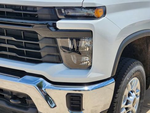 New 2026 Chevrolet Silverado 2500 W/T AWD/4WD image 16