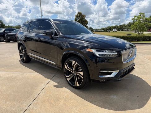 Used 2025 Volvo XC90 B6 Ultra w/ Protection Package Premier AWD/4WD image 7