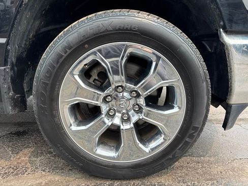 Used 2024 RAM 1500 Big Horn AWD/4WD image 30
