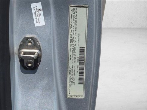 Used 2001 Audi TT 1.8T AWD/4WD image 25