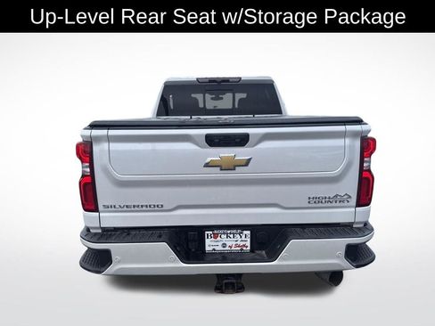 Used 2022 Chevrolet Silverado 3500 High Country image 4