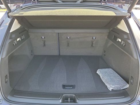 New 2026 Buick Envision Avenir image 8