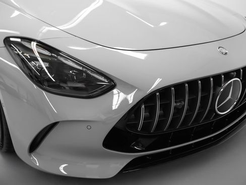 Used 2025 Mercedes-Benz AMG GT 63 image 4