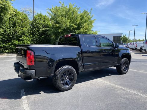 Used 2022 Chevrolet Colorado LT w/ Luxury Package RWD image 9
