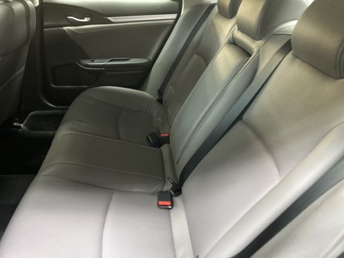 Used 2019 Honda Civic EX-L image 8