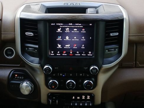 Used 2020 RAM 1500 Laramie RWD image 8