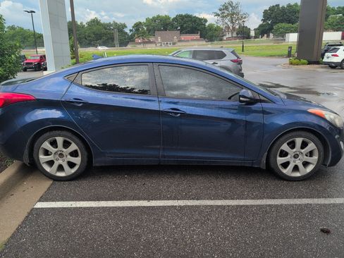 Used 2013 Hyundai Elantra Limited FWD image 7