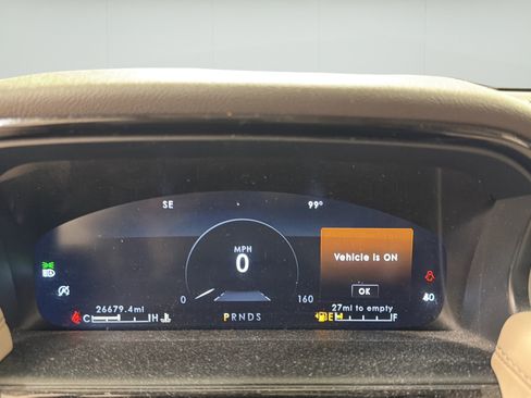 Used 2023 Lincoln Nautilus FWD w/ Premium Package image 15