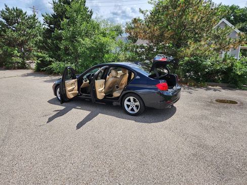 Used 2015 BMW 328i xDrive Sedan AWD/4WD image 27