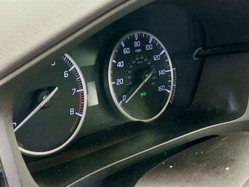 Used 2018 Acura ILX image 12