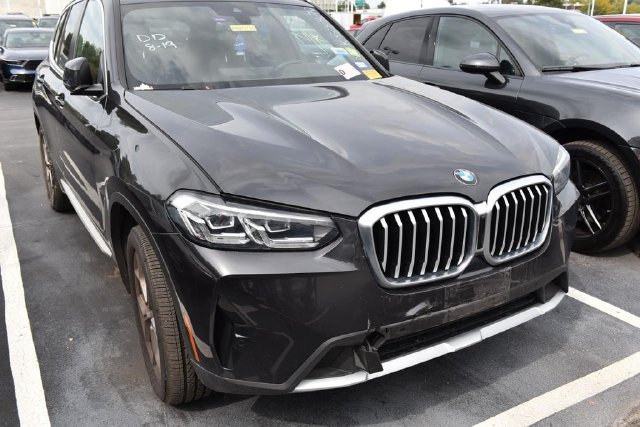 Used 2022 BMW X3 xDrive30i w/ Premium Package 2 AWD/4WD image 3