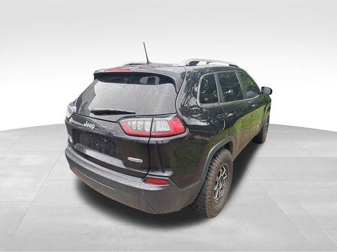 Used 2020 Jeep Cherokee Latitude Plus w/ Cold Weather Group AWD/4WD image 4