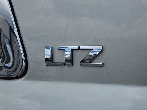 Used 2016 Chevrolet Tahoe LTZ RWD image 15