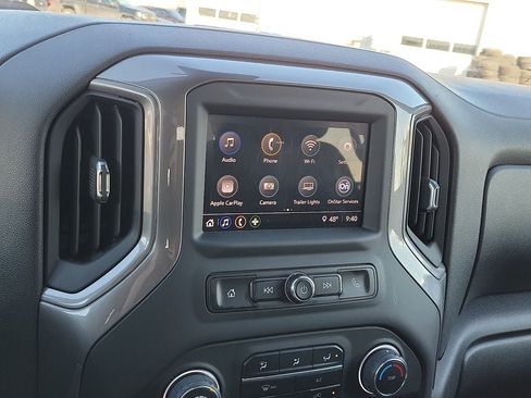 Used 2023 Chevrolet Silverado 1500 Custom Trail Boss AWD/4WD image 15