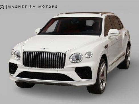 Used 2023 Bentley Bentayga Extended Wheelbase image 6