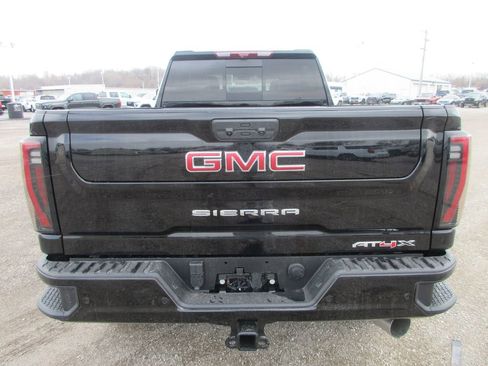 New 2026 GMC Sierra 2500 AT4X AWD/4WD image 5