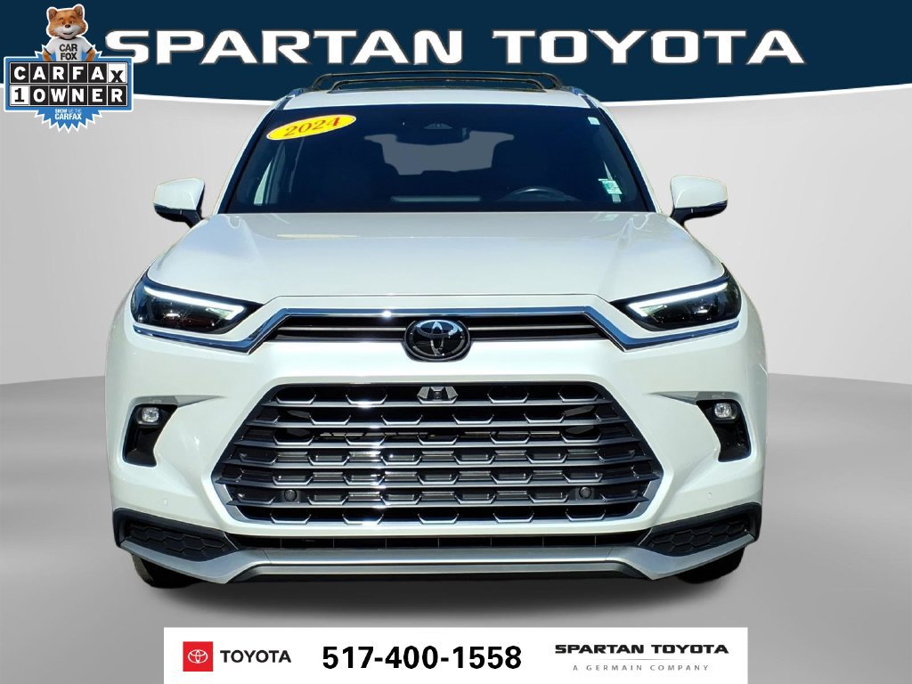 Used 2024 Toyota Grand Highlander AWD Hybrid image 3