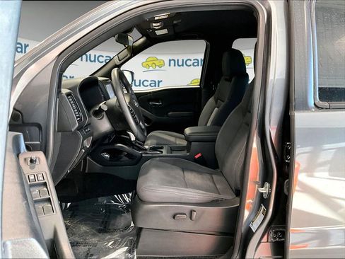 Used 2023 Nissan Frontier SV w/ Midnight Edition Package image 13