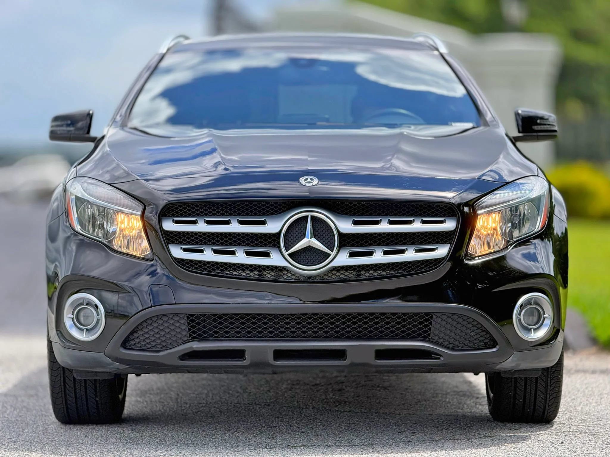 Used 2020 Mercedes-Benz GLA 250 w/ Premium Package image 3