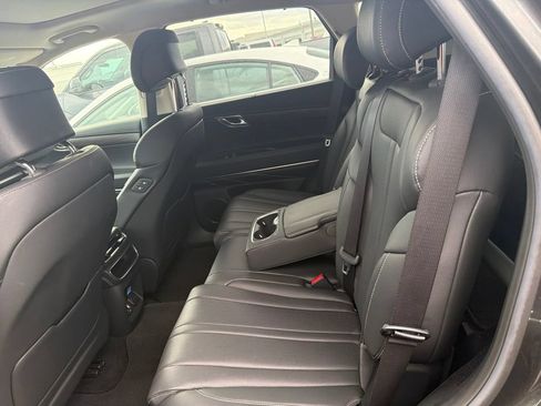 Used 2024 Genesis GV80 3.5T AWD/4WD image 3