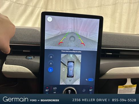 Used 2025 Ford Mustang Mach-E Premium image 30