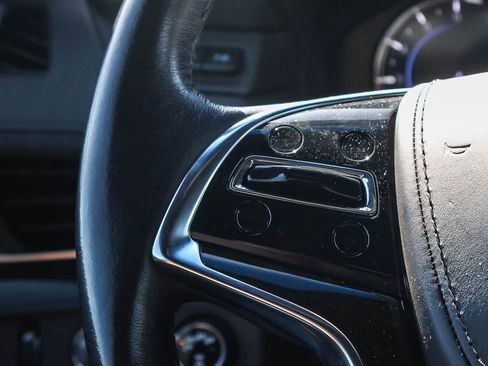 Used 2019 Cadillac Escalade Platinum w/ Escalade Sport Edition image 31