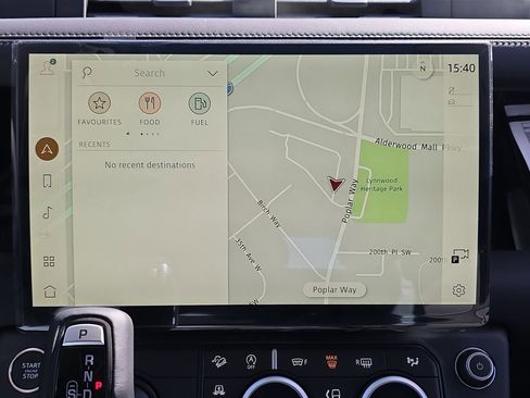 New 2026 Land Rover Defender 110 X-Dynamic SE image 21