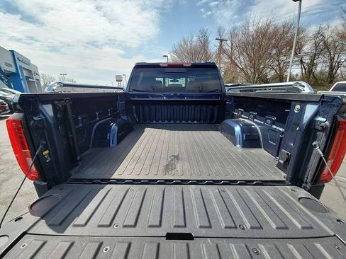 Used 2020 GMC Sierra 1500 SLT w/ SLT Premium Package AWD/4WD image 23