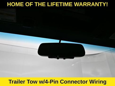 Used 2017 Jeep Wrangler Unlimited Sahara w/ Max Tow Package AWD/4WD image 19