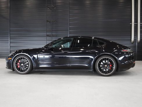 Used 2022 Porsche Panamera GTS AWD/4WD image 2