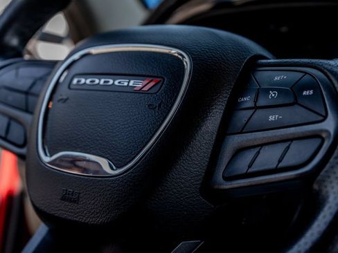 Used 2021 Dodge Durango R/T w/ Blacktop Package AWD/4WD image 29