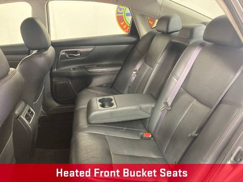 Used 2015 Nissan Altima 2.5 SL w/ Technology Package FWD image 16