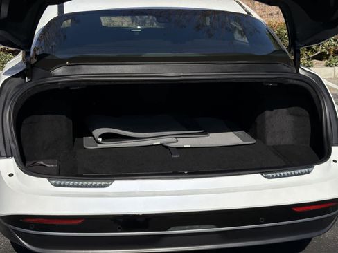 Used 2023 Lucid Air Pure image 29