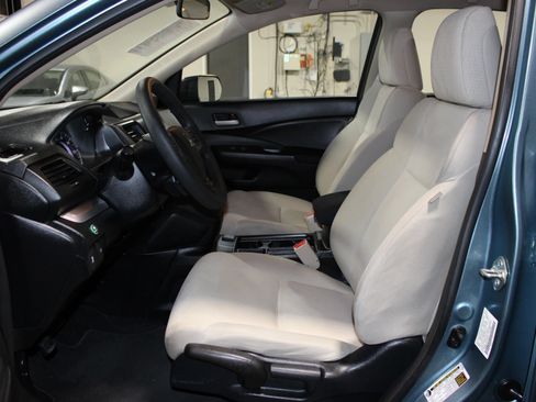 Used 2015 Honda CR-V LX image 8