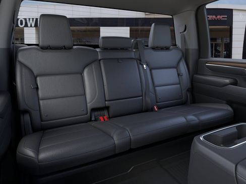 New 2026 GMC Sierra 2500 SLT AWD/4WD image 17